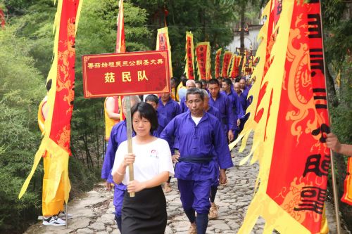 ͼΪ2017�㹽ʼ����������ʥ�����ʽ�ֳ����й����õ������й���չ�������ƽ�����꺣 �� ��