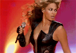 2013年中场秀:碧昂丝性感热舞经典冠单《single ladies》.