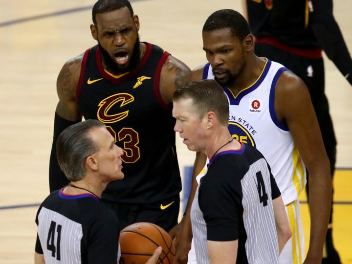 Officiating likely more scrutinized in Game 2 of NBA Finals