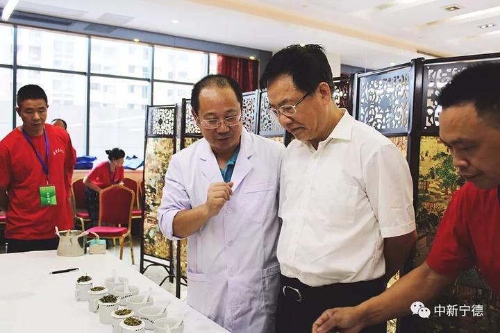 斗茶品茗、茶香飘扬_寿宁县举办第六届斗茶赛及茶王拍卖 斗茶品茗、茶香飘扬_寿宁县举办第六届斗茶赛及茶王拍卖