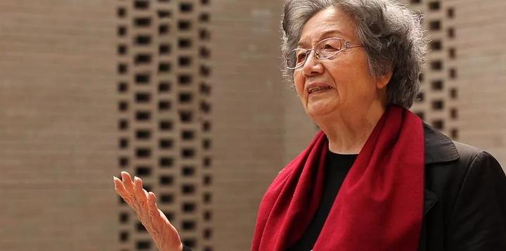 明星4天6000万让人愤怒,而中国最后一位女先