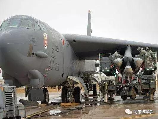 中国刚刚严厉警告美国:横行有风险,碰瓷需付出