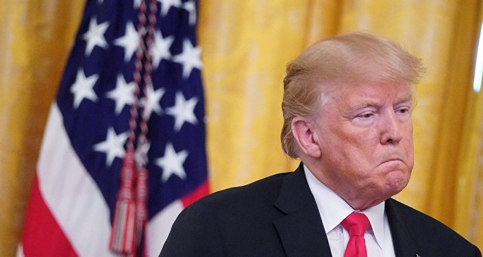 苹果警告称若对中国征收新关税将导致其产品涨