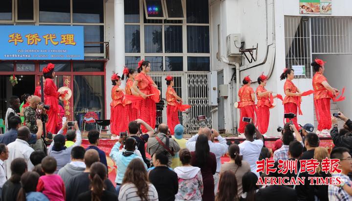 万人齐聚南非约堡唐人街共庆猪年新春佳节（视图）