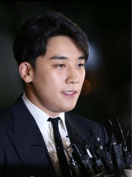 表面偶像,实为禽兽!郑俊英李胜利聊天记录曝光