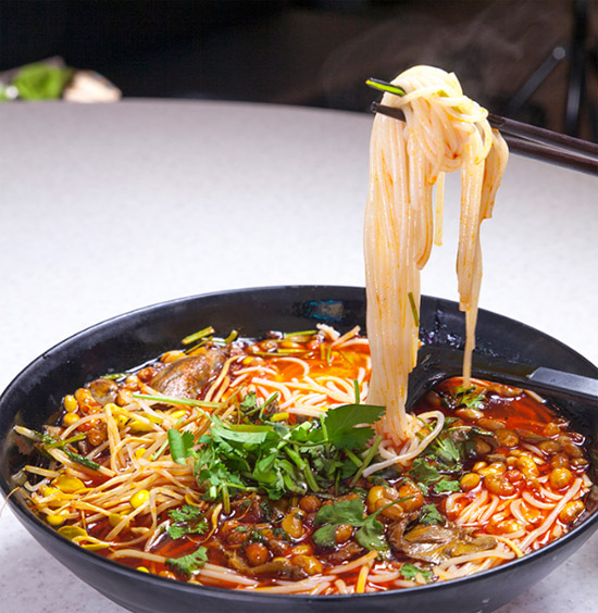 绝代双椒牛肉粉(桂林米粉)