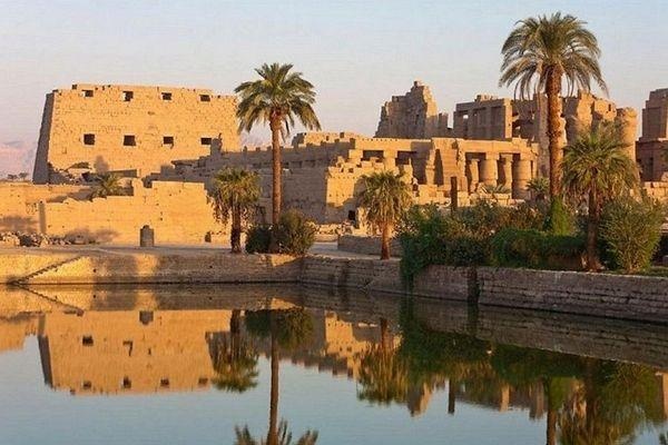 悲催!他是古埃及第一位法老,却死在畜生口中