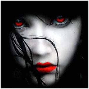 在学校的白衣女鬼()