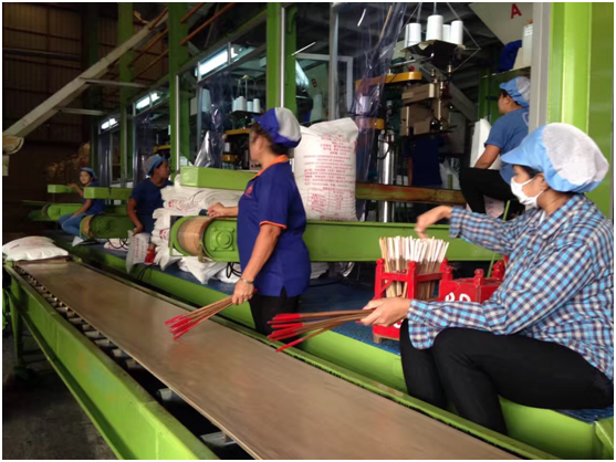 泰国商业部通报的前7个月大米出口数据显示,累计出口637万吨,总值944.