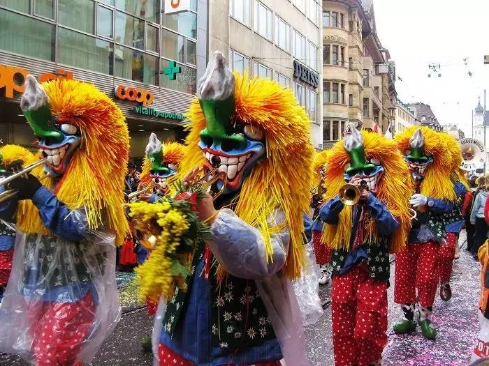 来感受一下瑞士的传统节日吧!
