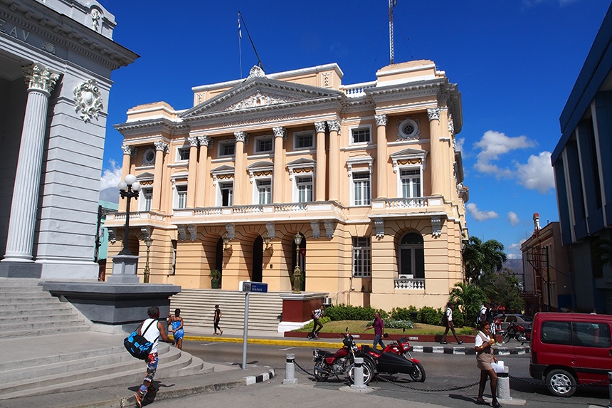 古巴-卡斯特罗的故乡圣地亚哥