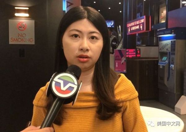 游客李姝:"我们原本看秀的地方就在隔壁,所以我们当时离案发现场只有