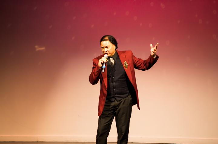 北京小邓丽君王小树爱民顿演唱会在掌声中与好评下落