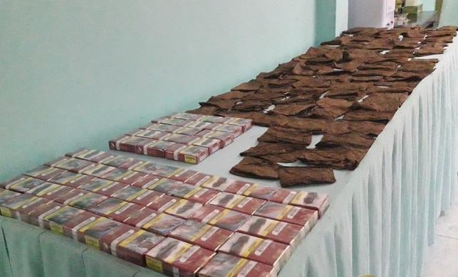 神父赴监狱举行弥撒携带违禁品