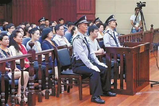 2017年5月26日,聊城公安曾通报,冠县吴学占等人涉嫌违法犯罪案件于