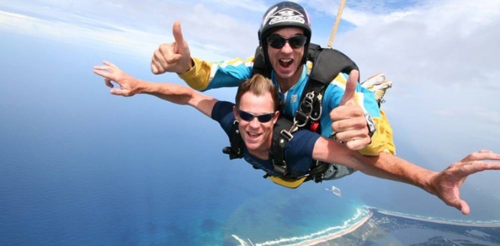 "                skydiving great ocean road