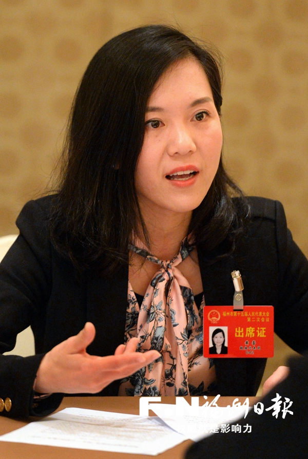 鼓楼代表黄蕾:八零后"海归"的智慧校园梦