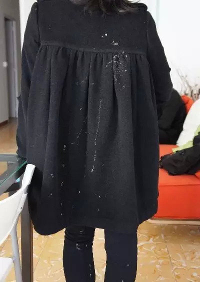 被骗子泼了所谓的"鸟屎".(图片来自穷游网)