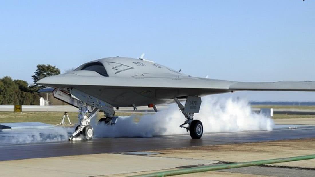 天鹰隐身无人机应该象一架缩小型x-47b