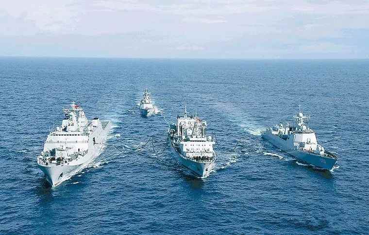 首页 新闻 正文 春节前后,南海舰队多艘舰艇组成远海编队,前往印度洋