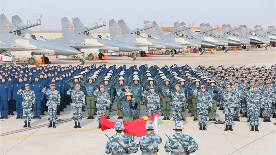 歼16vs苏35,谁才是中国空军第二强战机