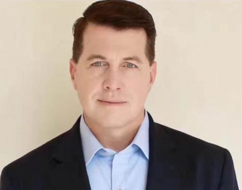 洛杉矶华人女婿竞选加州副州长 获华社大力支持