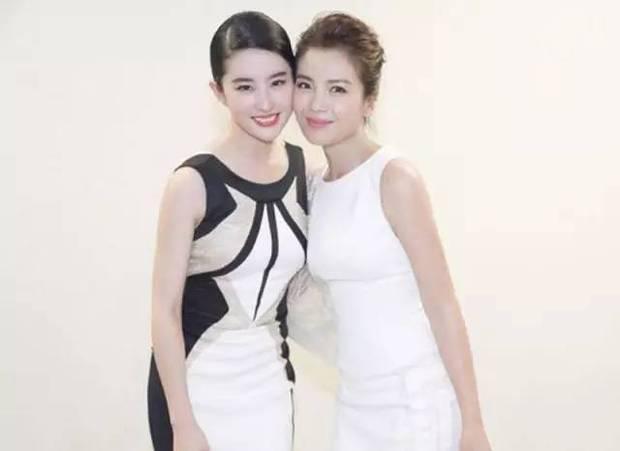 娱乐圈女神明星们的合照,个个颜值爆表,谁才是最美女神!