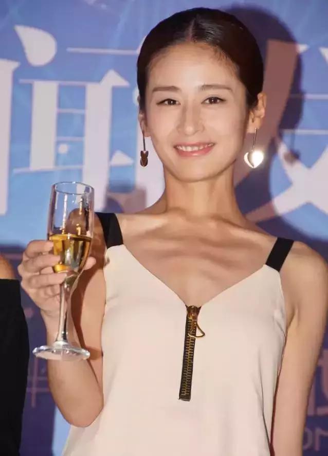 只吃盐,7天不吃饭,每天六公里…… 明星减起肥来不是一般的恐怖