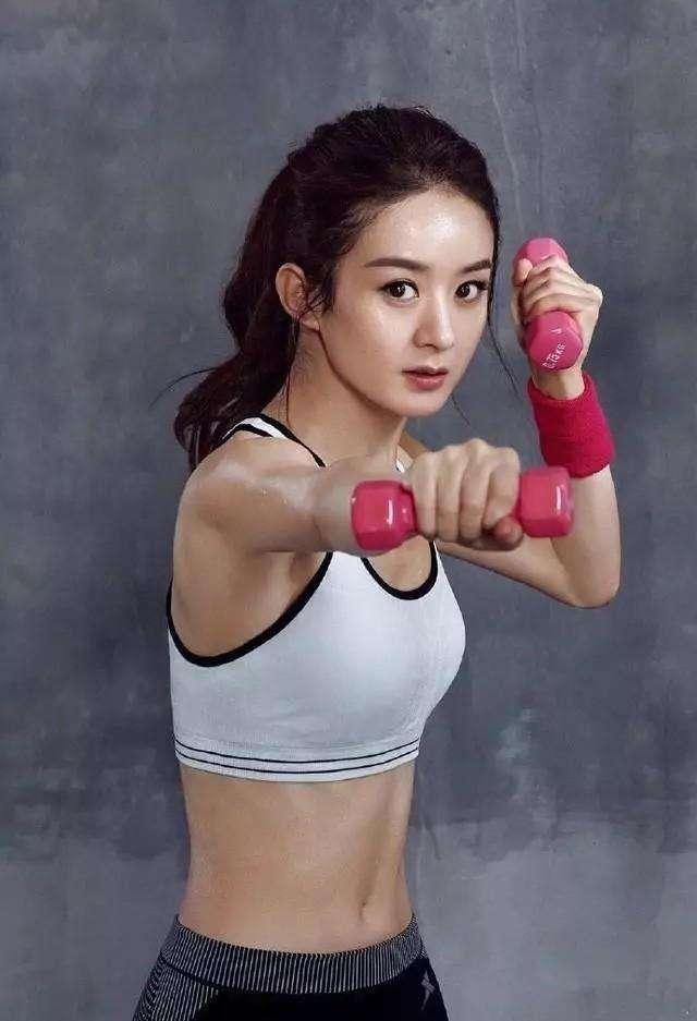 娱乐圈露脐装谁最性感?赵丽颖霸气,柳岩火辣,林允儿最美