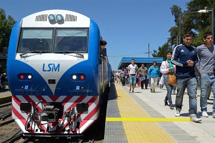 奇闻!阿根廷火车被跳蚤逼停罢工