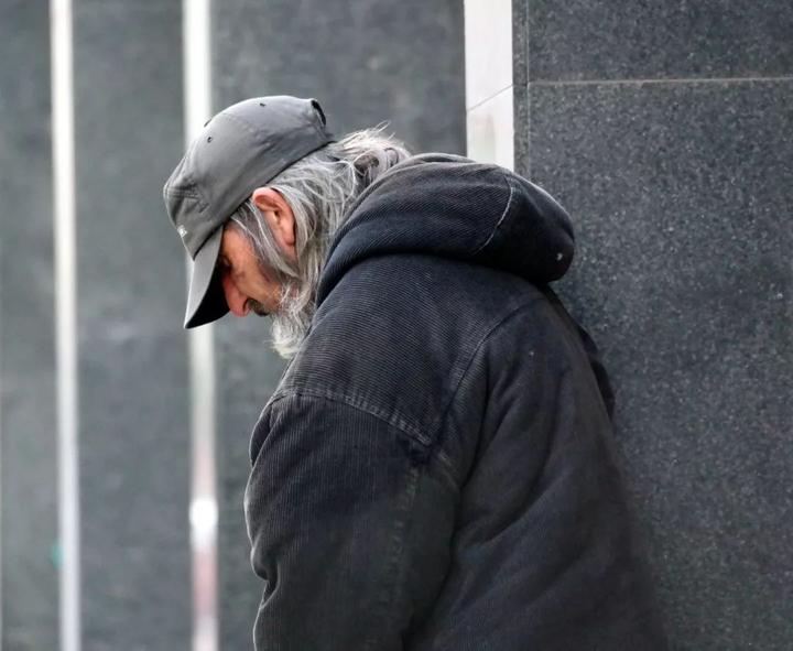 日本12万人孤独而死:如果有一天,我老无所依.