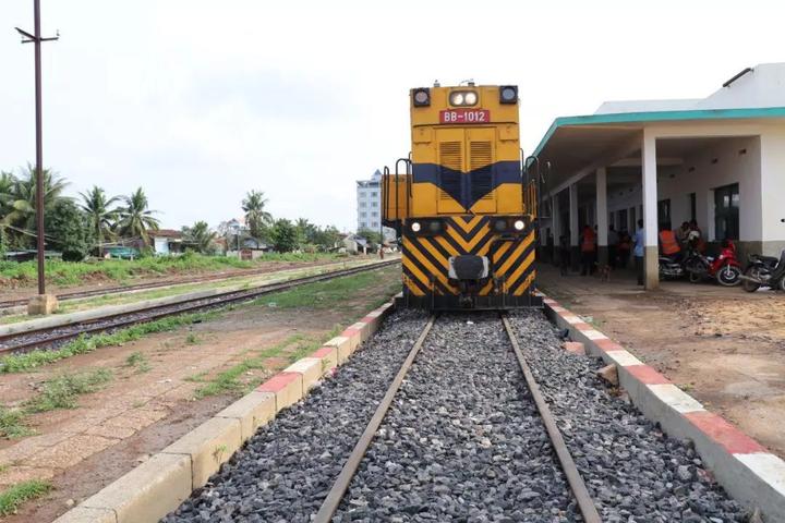 停了12年,柬这一铁路线恢复运行!