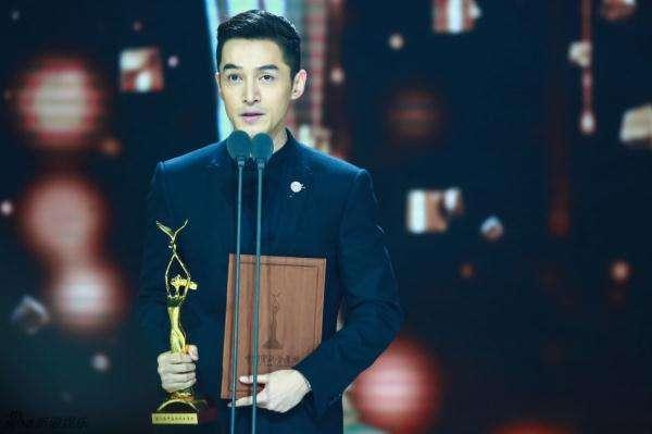 胡歌被道德绑架,不参加真人秀,出国留学,都是迫于无奈