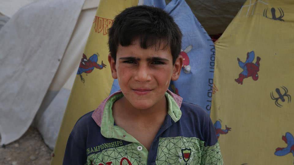 梅萨(maysaa)的长子,11岁的abdurrahman也差点被袭击带走生命.