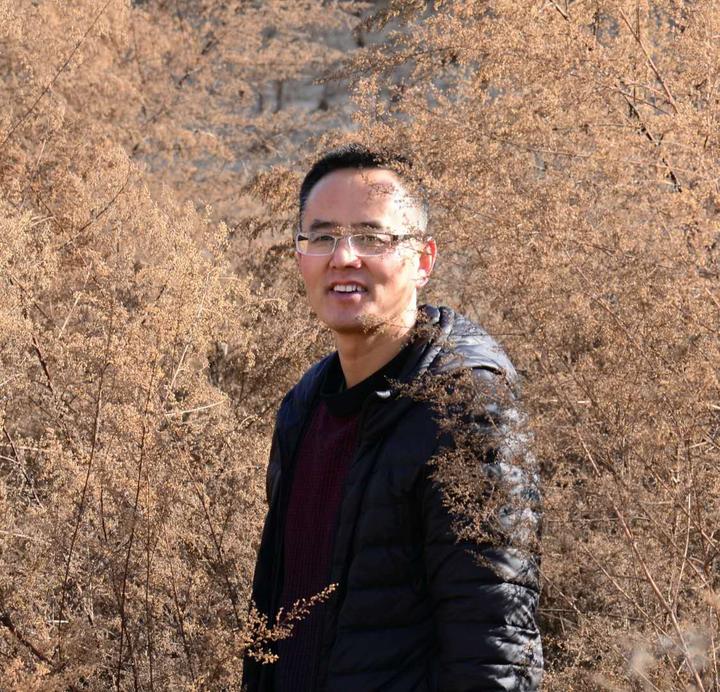 与春风书 【冯立民】