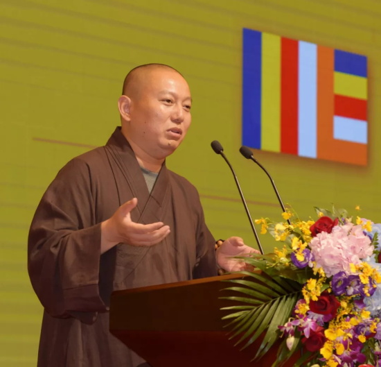 法师合影 2018年9月8日,静安寺般若讲堂法筵盛开,四众云集, "2018上海
