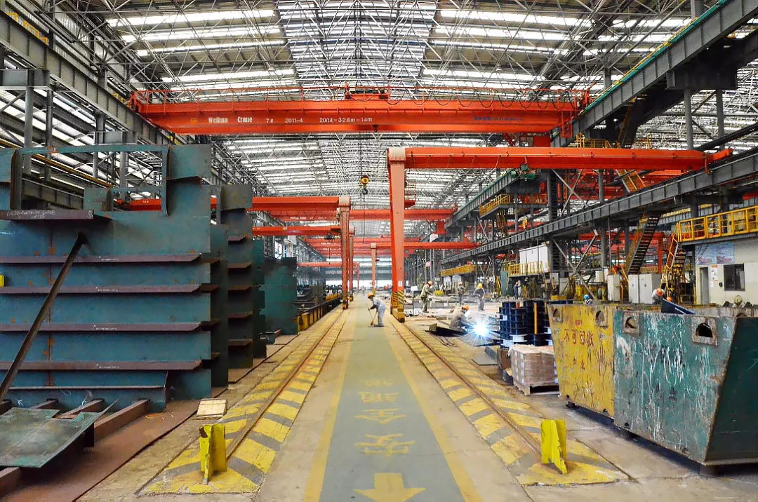 马尾造船公司生产车间(摄影 / 宁静)马尾造船公司副总经理常永辉