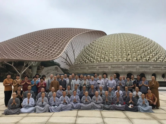 江苏尼众佛学院首届函授大专班第一次集中授课圆满结束