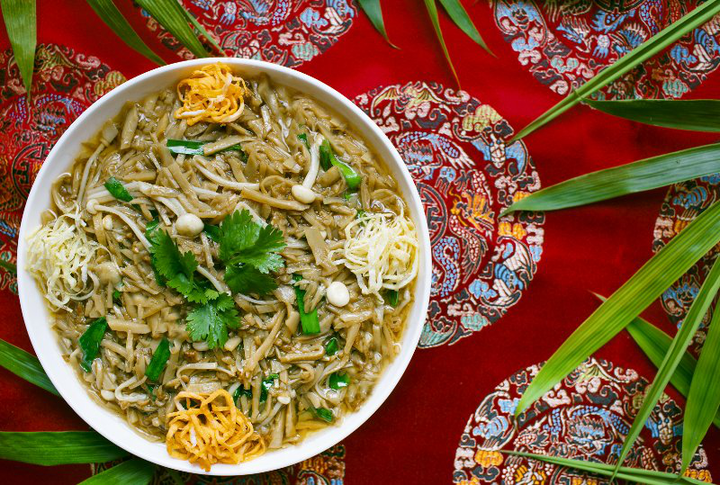 建瓯名菜冬笋挖底当然不仅仅是板鸭,在建瓯诸如鸡绒,纳底,冬笋挖底等