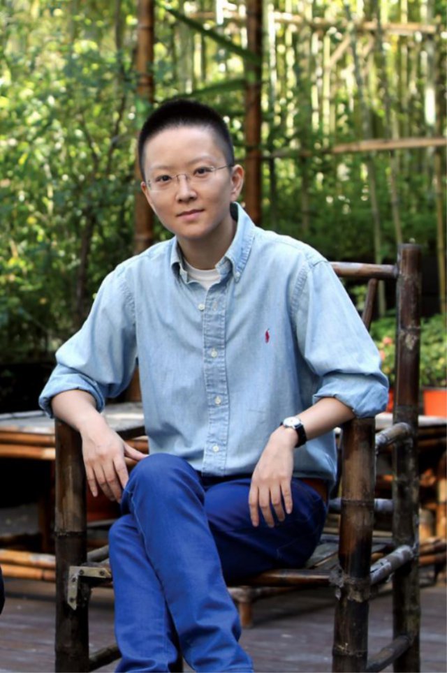 王珮瑜:她把京剧的门道掰开了,揉碎了,吸引了大群满怀热忱的年轻