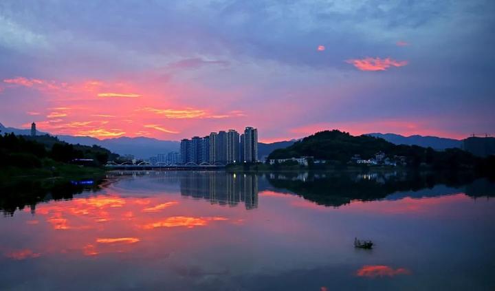 唯美蕉城每一帧都是桌面壁纸