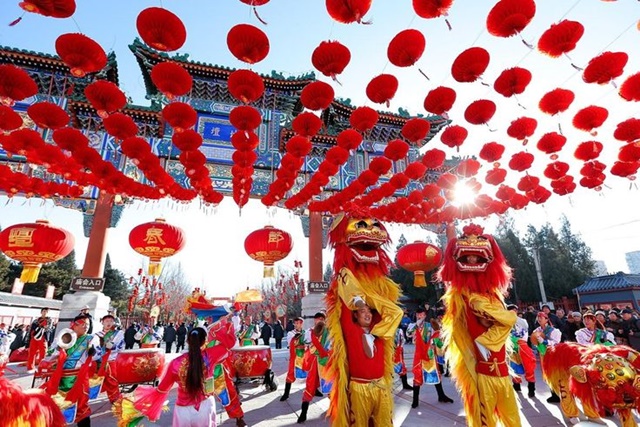 中国各地举办精彩活动过年 全球华裔欢欣迎接春节到来