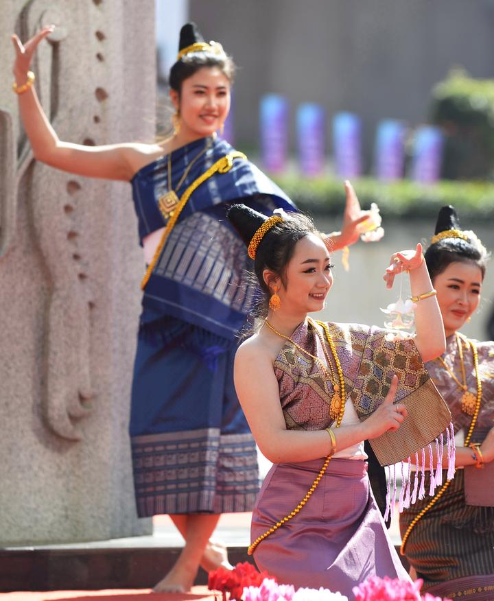2019年"中国-老挝旅游年"文化艺术节在昆明开幕_多伦多_新闻_华人头条