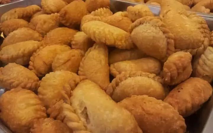 在我们惠安,它叫"油酥炸".