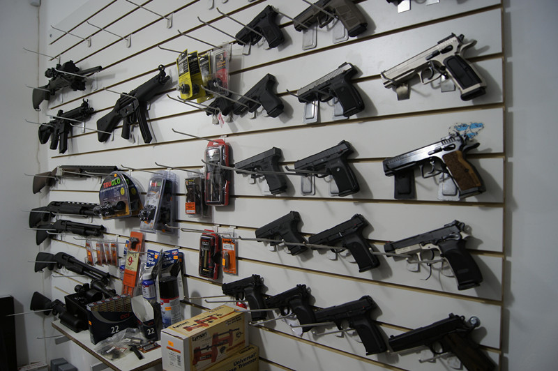 合法,专业,安全:阿根廷首家华人枪店开张,依法持枪已不再是难题